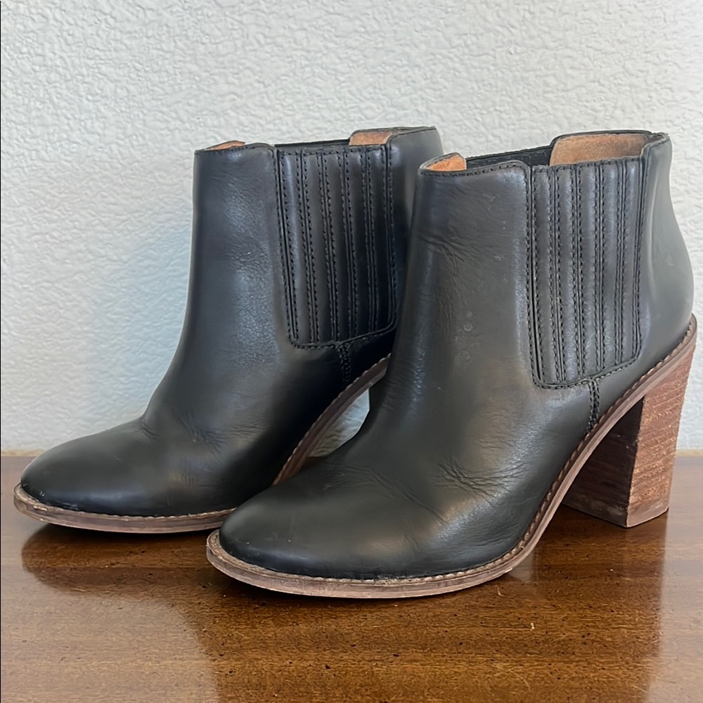 Madewell Ryan Chelsea Stacked Heel Black Leather Ankle Boots 7